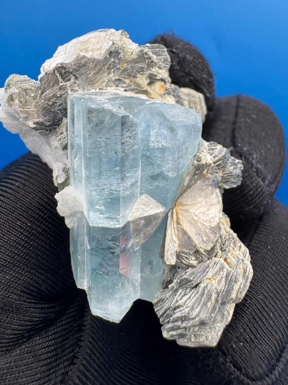 Aquamarine Specimen - 36g