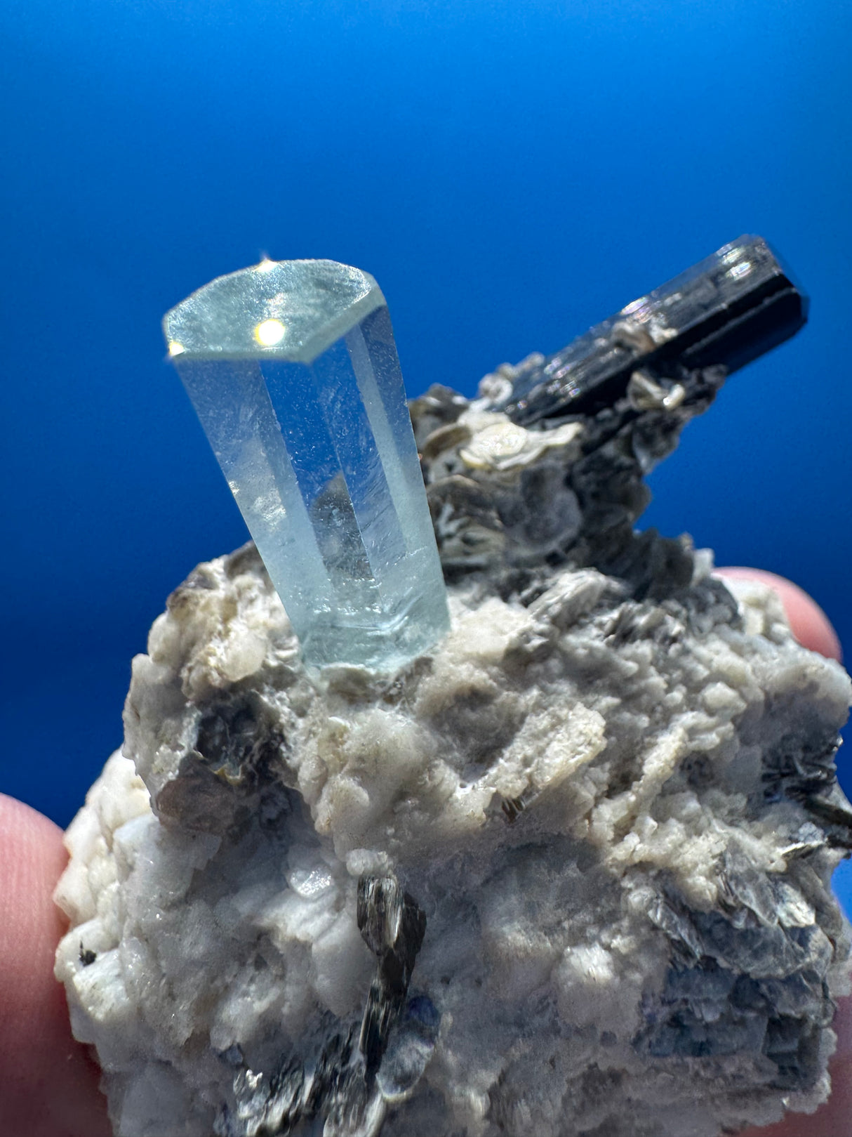 Aquarmarine Specimen - 110g