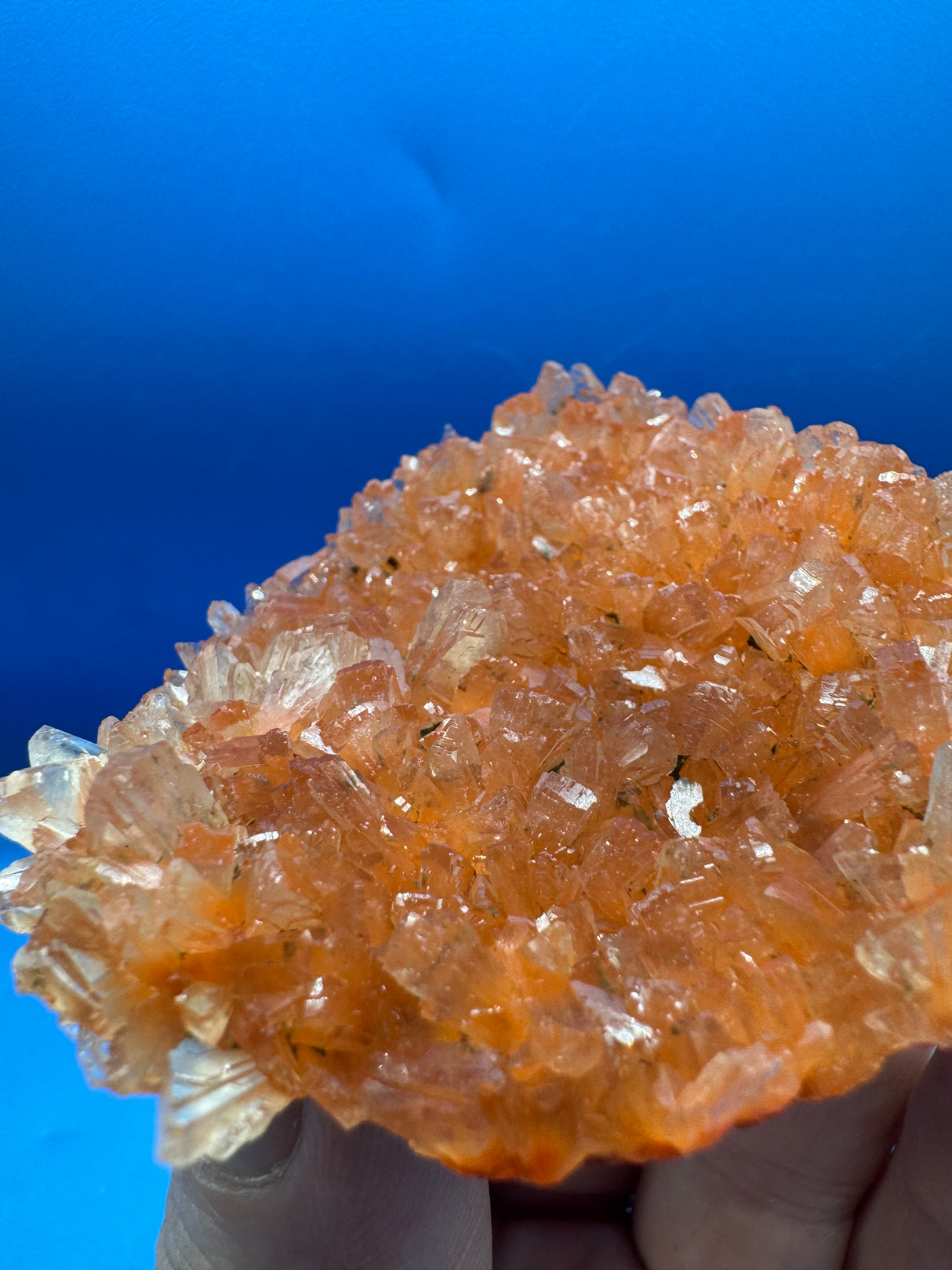Red Heulandite with Stilbite – 51g