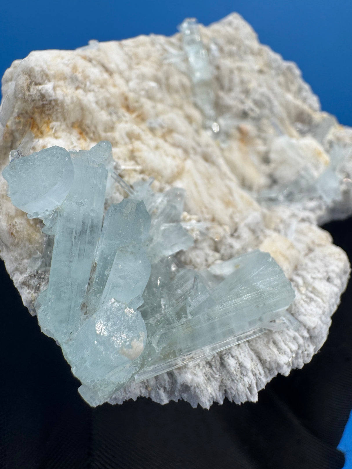 Aquamarine Specimen - 261g