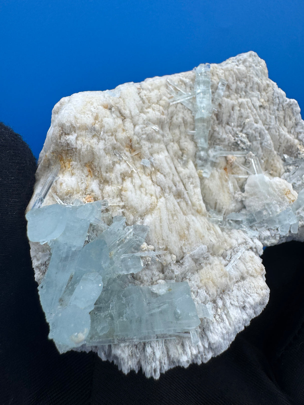 Aquamarine Specimen - 261g
