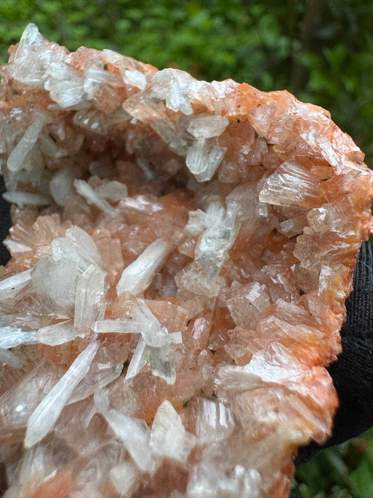 Red Heulandite with Stilbite – 43g