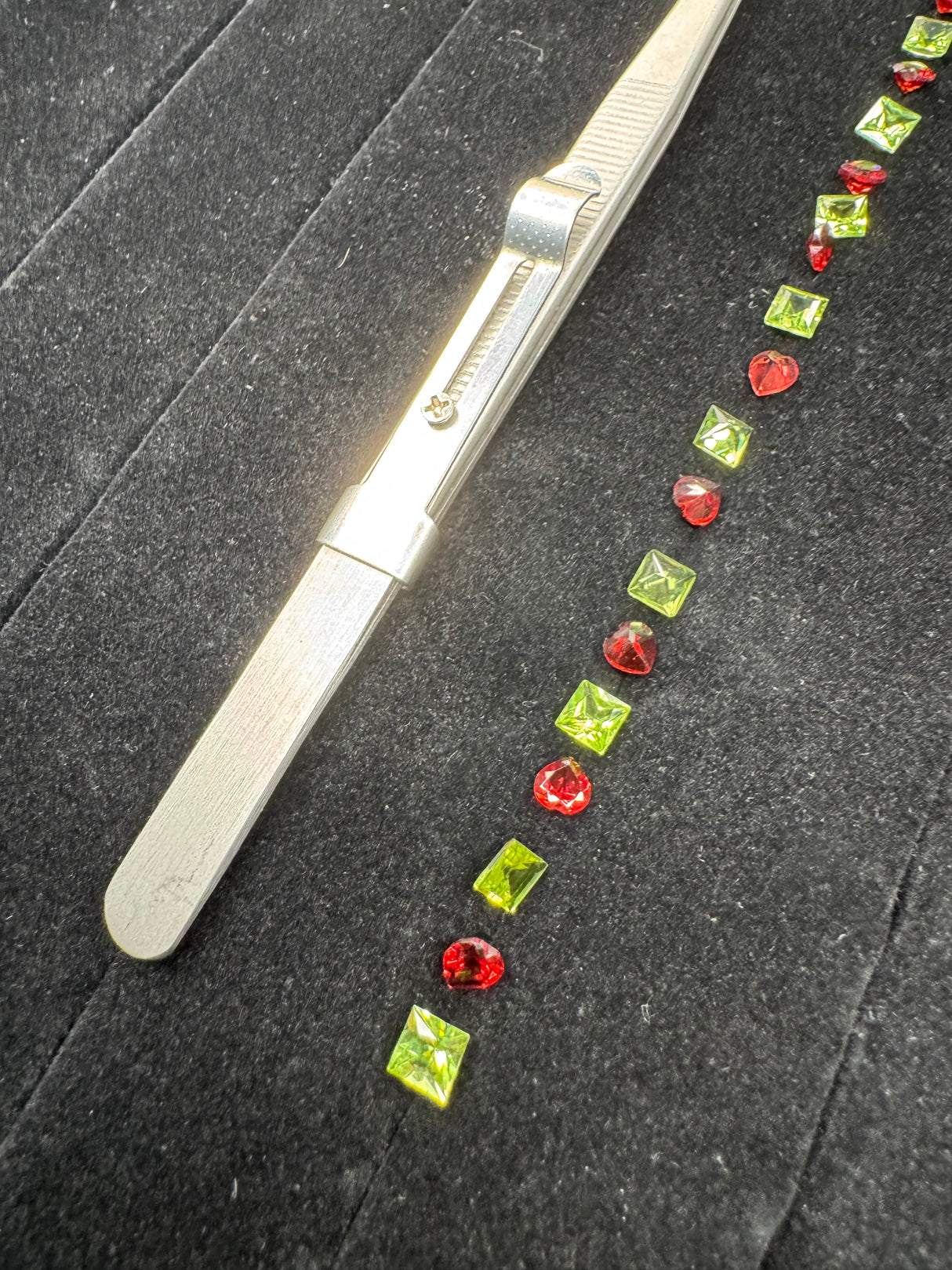 Premium Peridot & Garnet Gemstone Set – 12.76ct