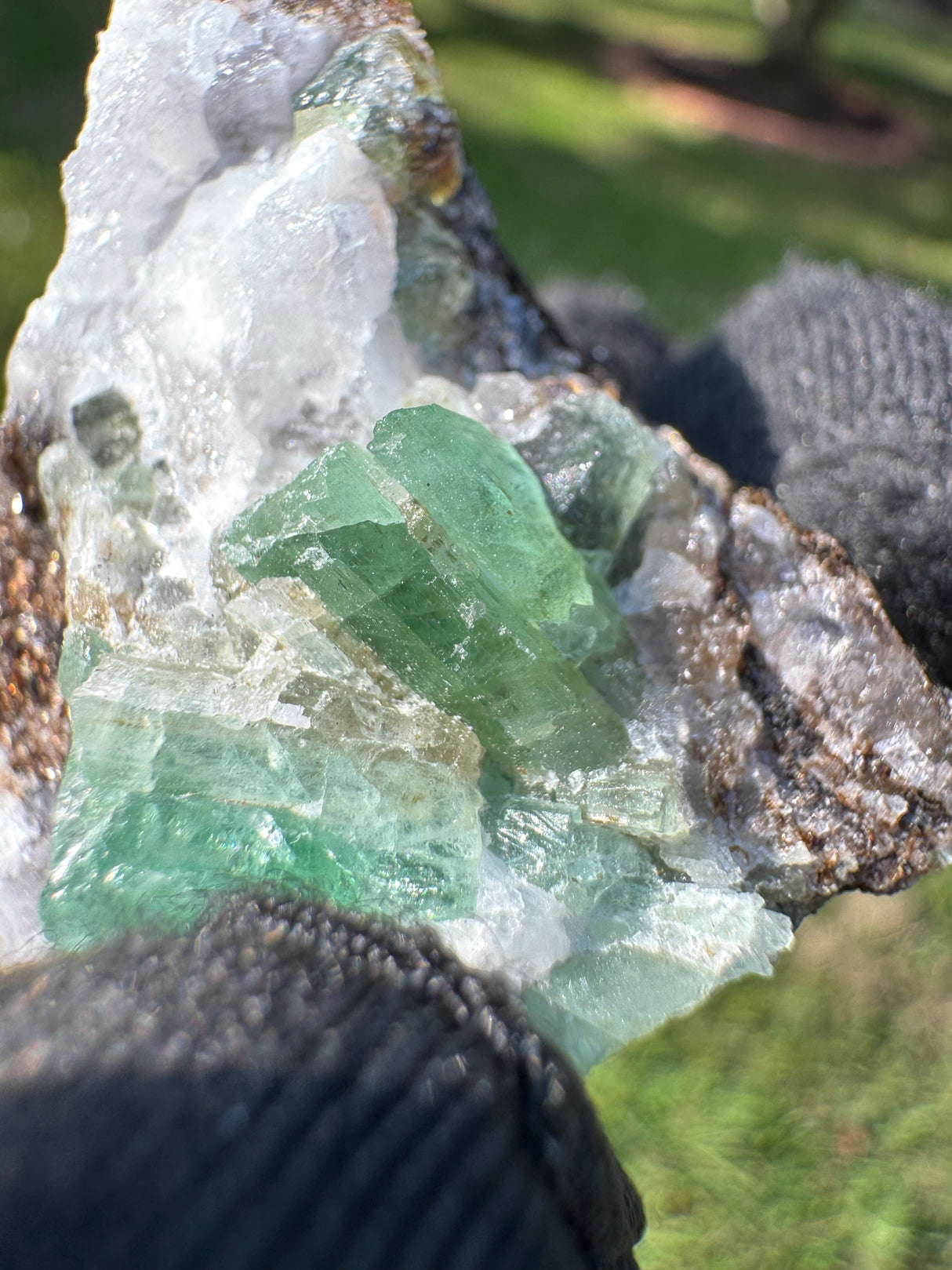 Emerald Specimen - 37g