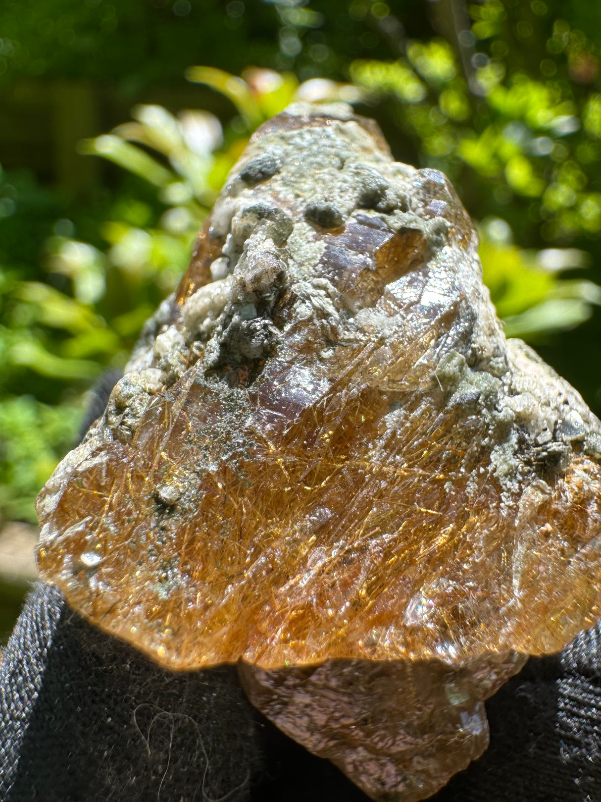Quartz Specimen - 34g