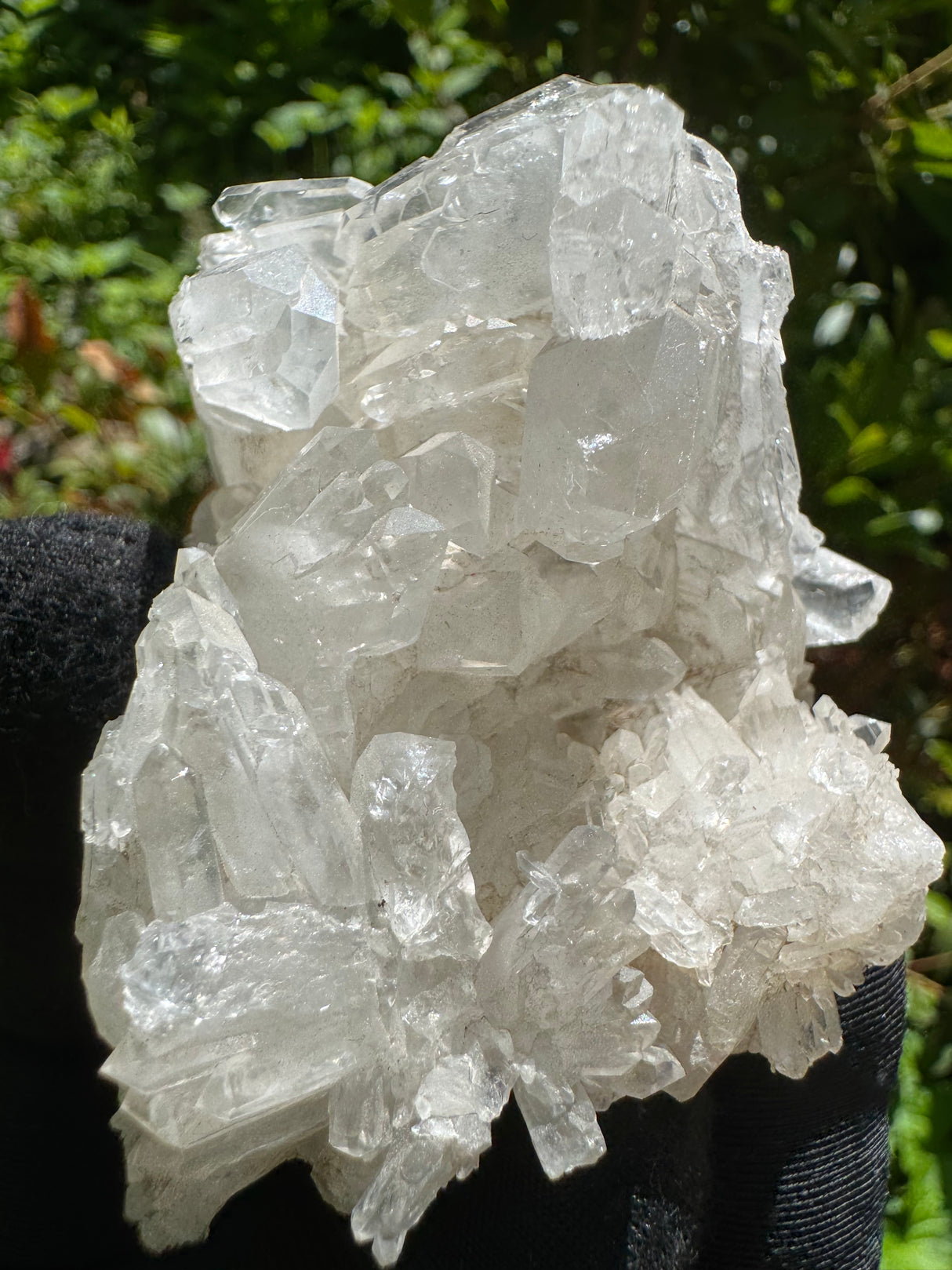 Quartz Crystal Specimen - 85g