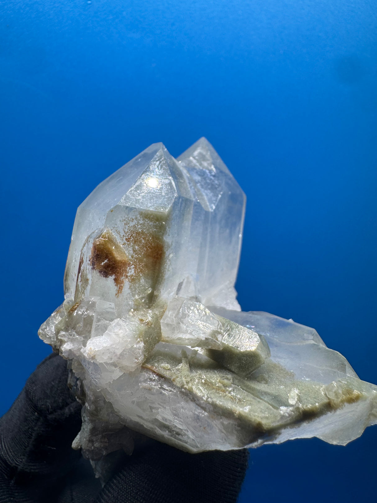 Quartz Specimen - 151g
