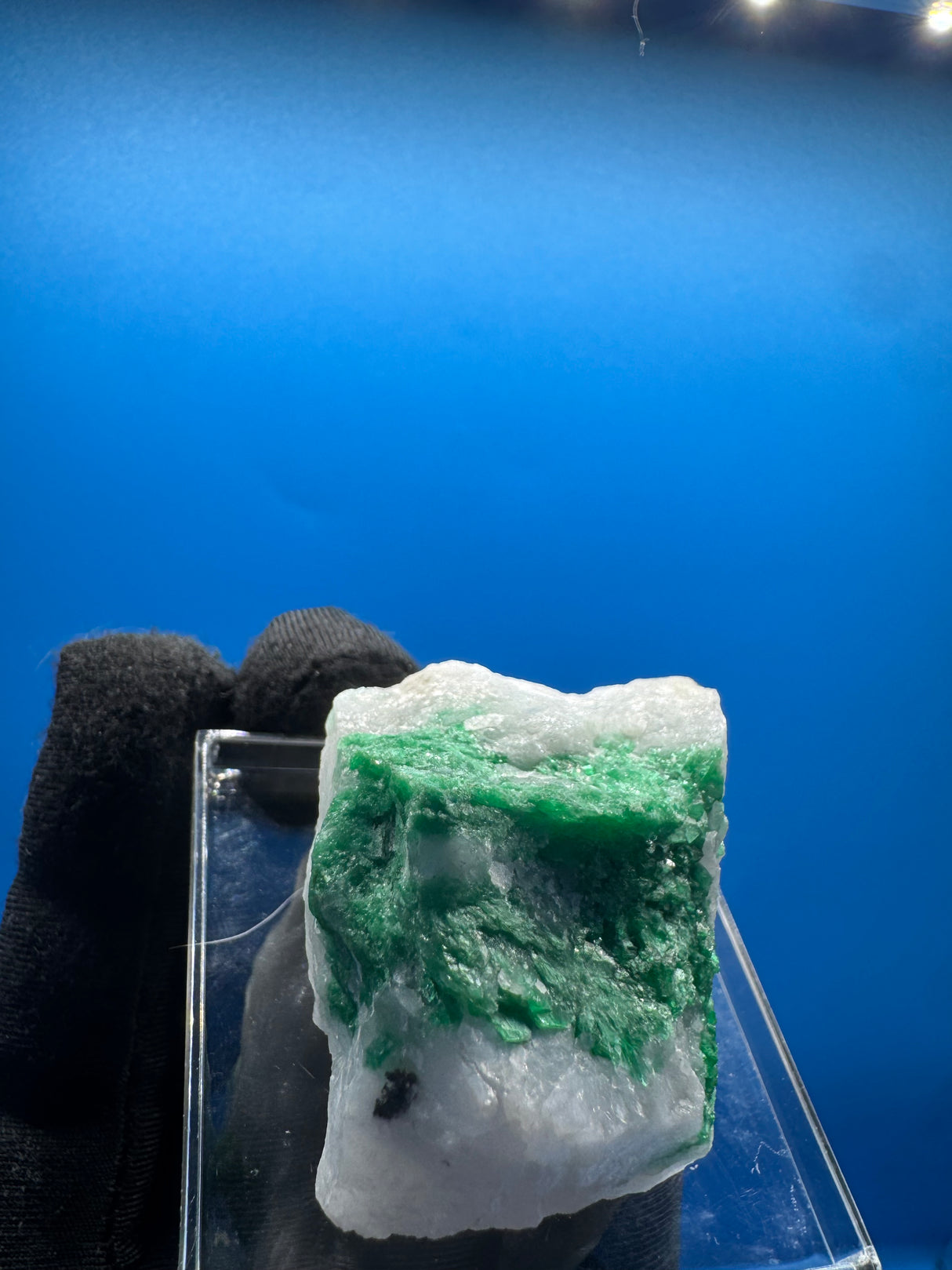 Emerald Specimen - 84g