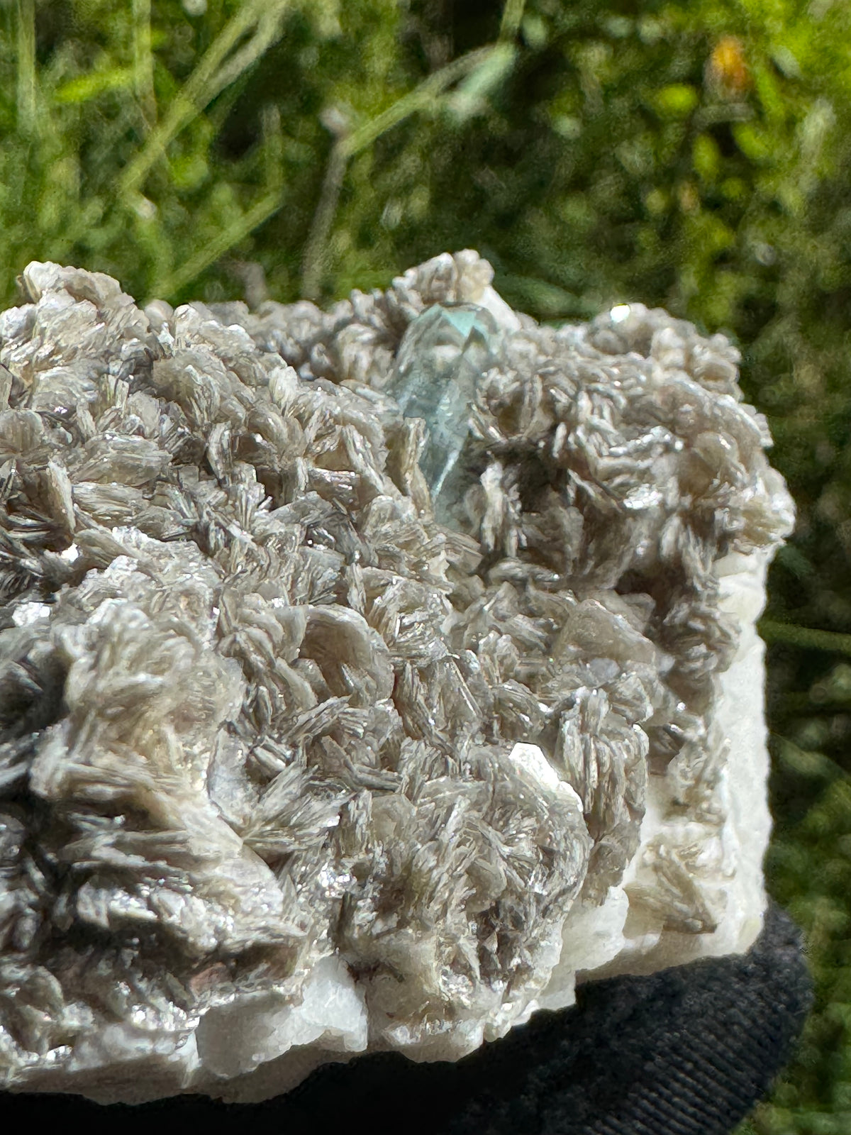 Aquamarine Specimen  - 191g