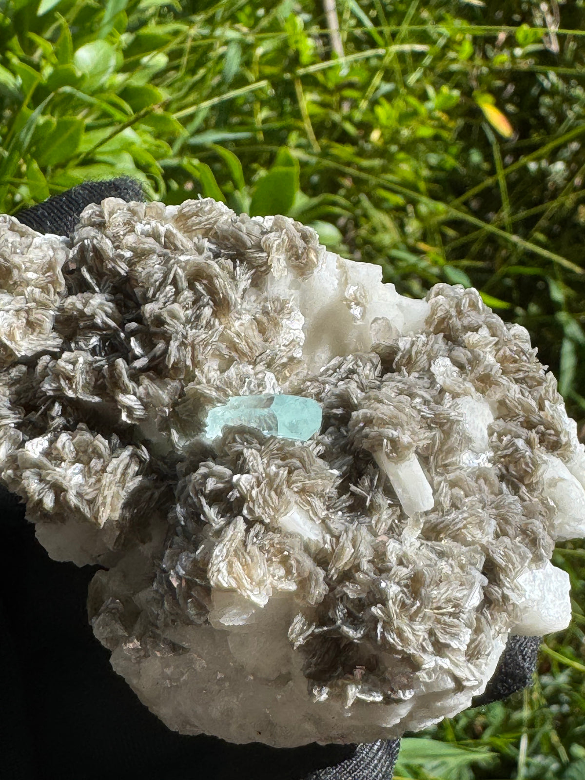 Aquamarine Specimen  - 191g