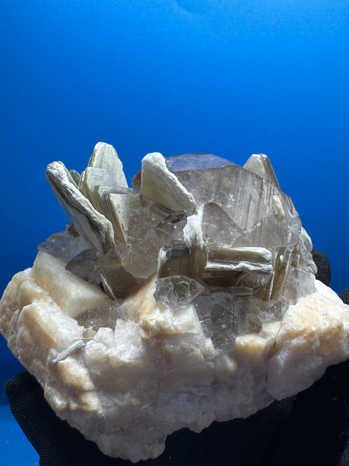 Quartz and Mica Specimen - 448g